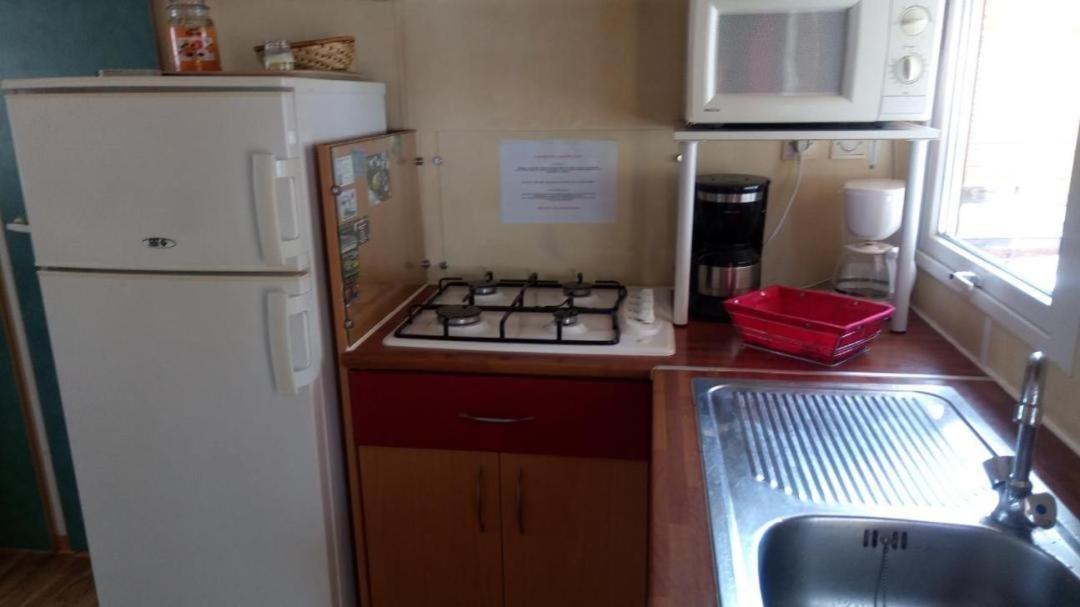 Mobilhome 4/5 P /Gorges Du Verdon / Tout Equipe / / Tout Confort / Refait A Neuf / Lac De Ste Croix A Proximite Сен-Круа-дю-Вердон Екстериор снимка