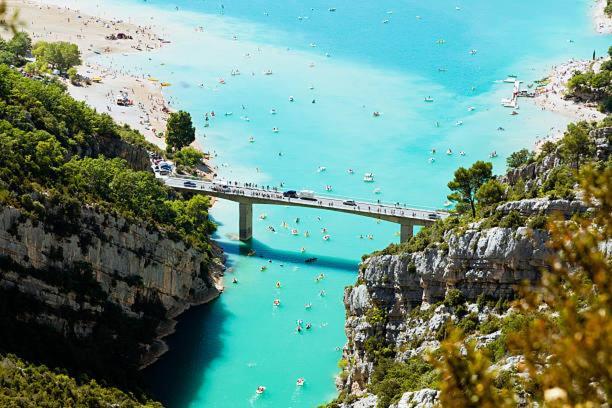 Mobilhome 4/5 P /Gorges Du Verdon / Tout Equipe / / Tout Confort / Refait A Neuf / Lac De Ste Croix A Proximite Сен-Круа-дю-Вердон Екстериор снимка